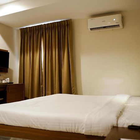 Kochi Gino Tourist Home מראה חיצוני תמונה